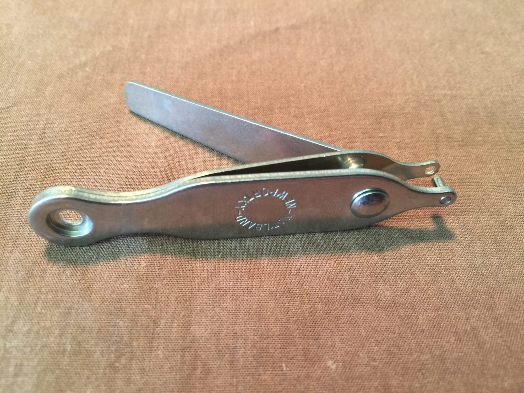 Easy Chick Toe Web Punch Cackle Hatchery Easy Chick Toe Web Punch Cackle Hatchery