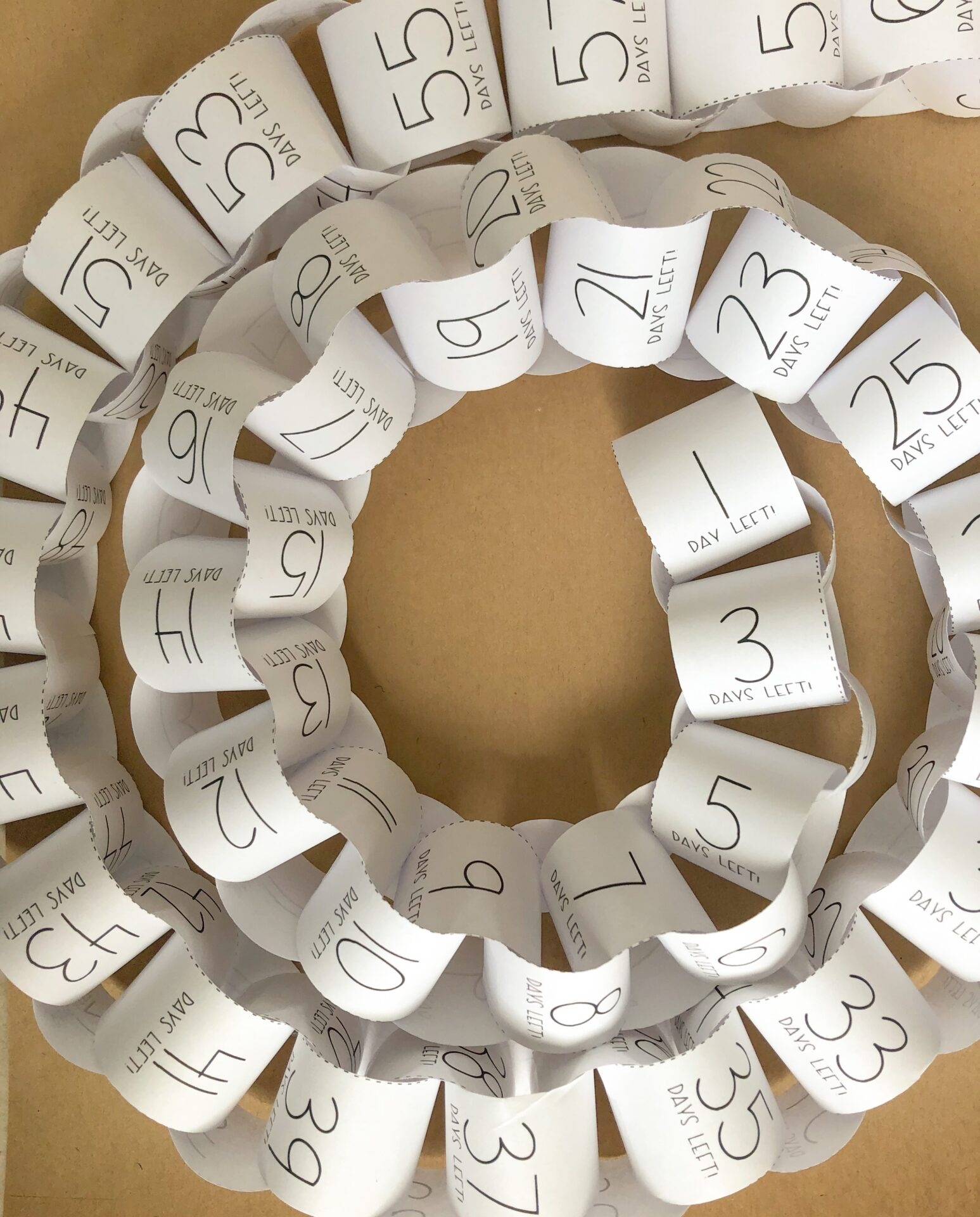 Daily Countdown Chain Digital Download Christmas Or Holiday Countdown Day Days Version Deployment Countdown One Year Countdown Military Homecoming Printable Spouse ly